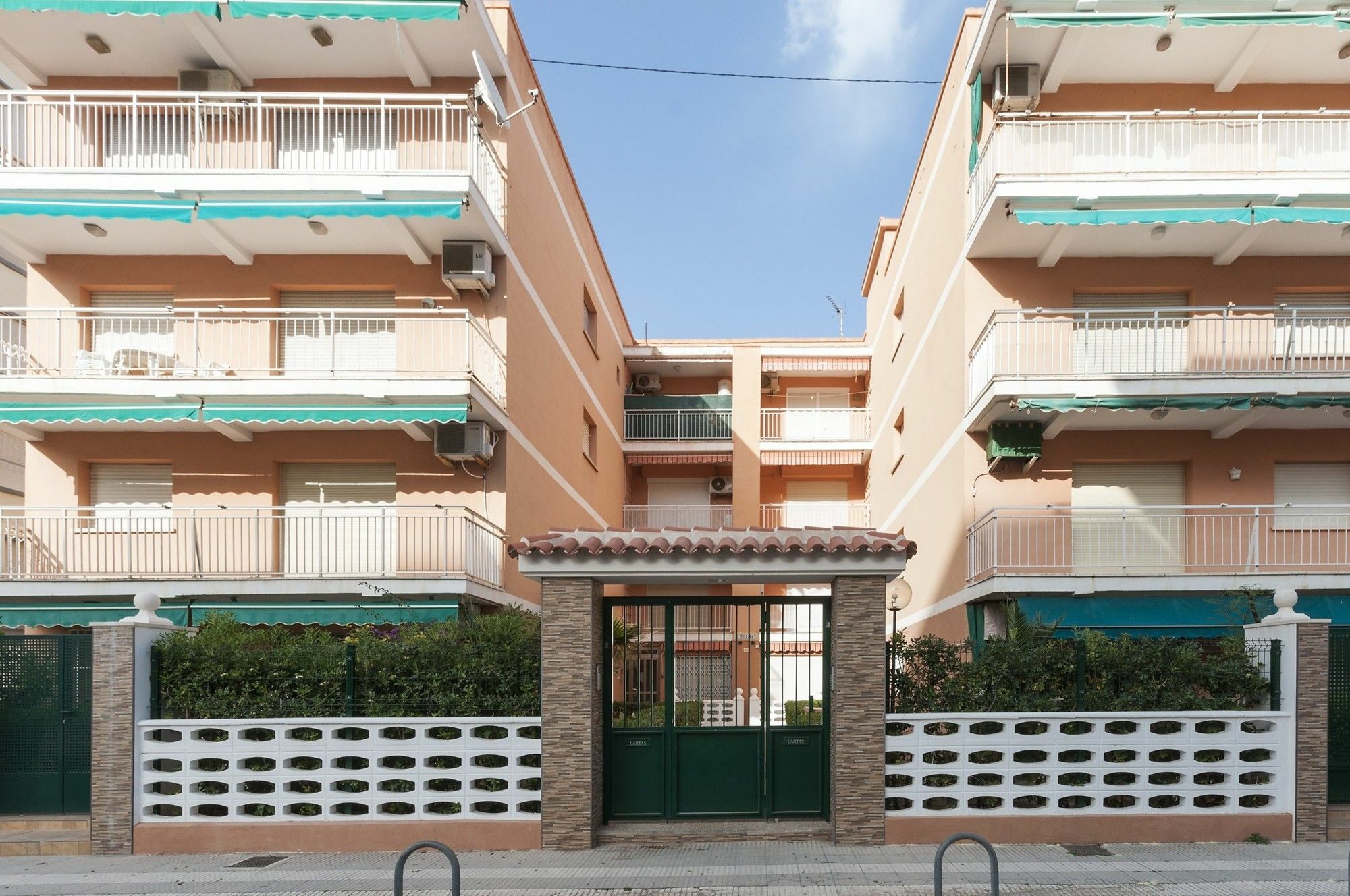Plumas Apartment Gandia Ngoại thất bức ảnh